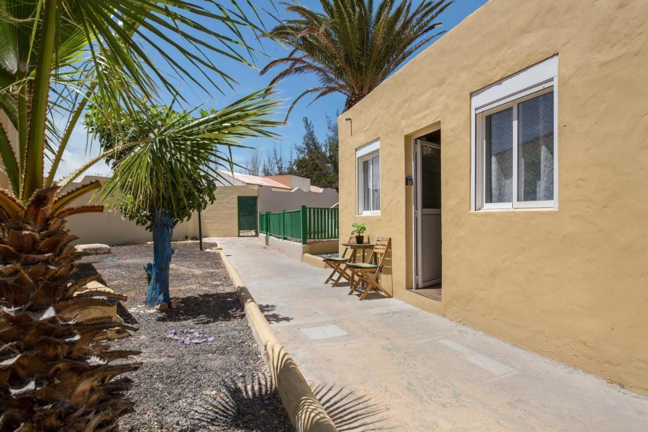 8145B - Bonito Bungalow Costa Calma Exterior photo